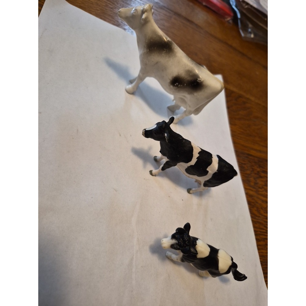 Lot of 3 Cows of Different Sizes. 1 Plastic Vintage And 2 Rubber Black & White